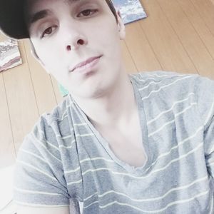 Meet your Posher, Eric